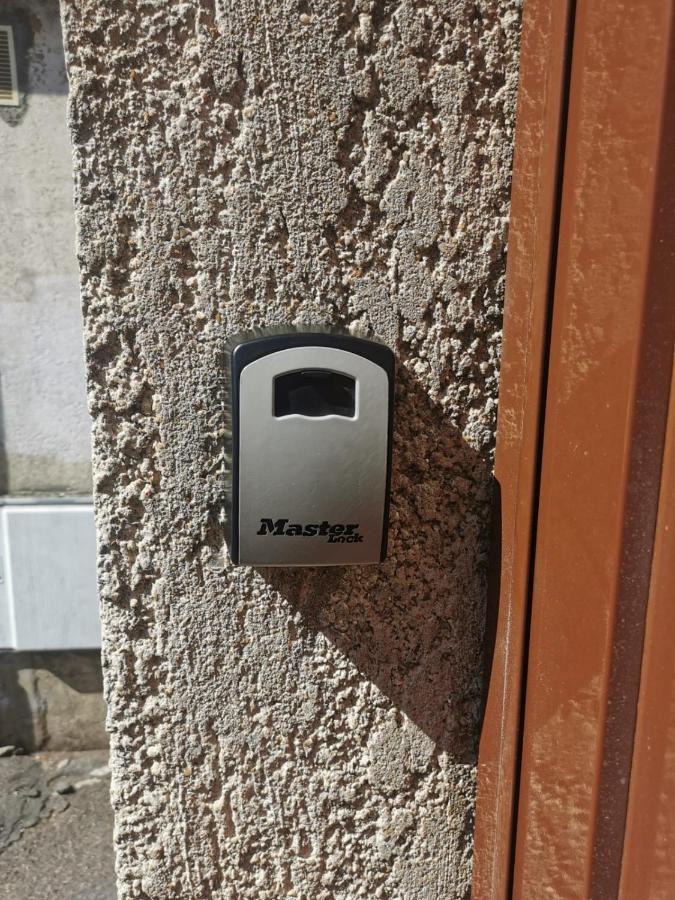 Appartement Pres De La Gare Rer C-Spacieux 4 Pieces Etampes Ngoại thất bức ảnh